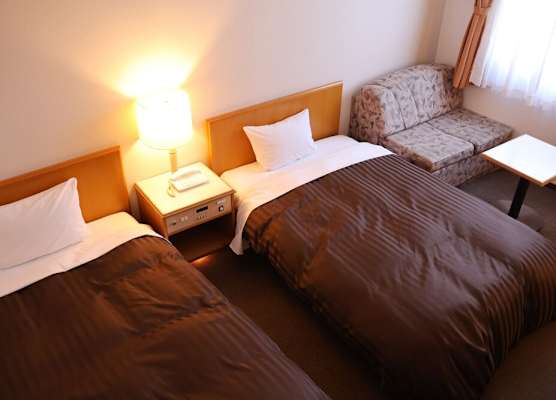 Sakaide Grand Hotel 1
