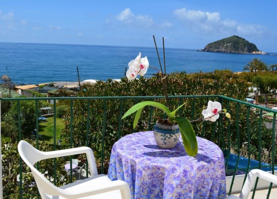 Hotel Maronti 1