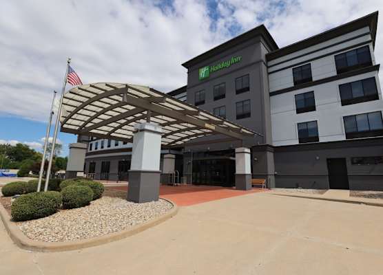 Holiday Inn ST. LOUIS-FAIRVIEW HEIGHTS by IHG 1