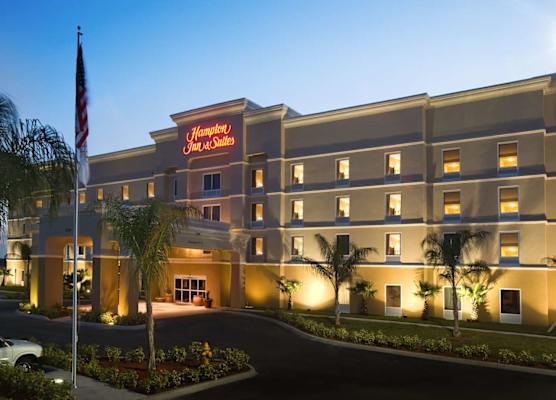 Hampton Inn & Suites Lake Wales 1