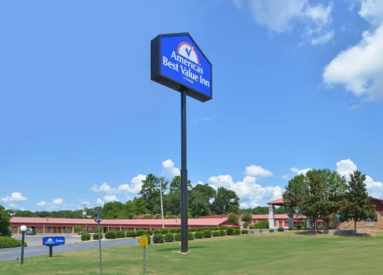 Americas Best Value Inn - Batesville 1