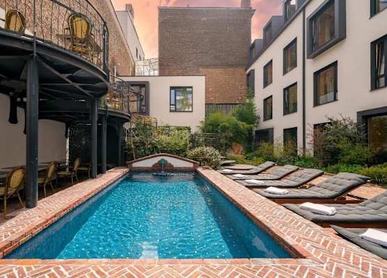 Latroupe Hotel Jardin Secret 1