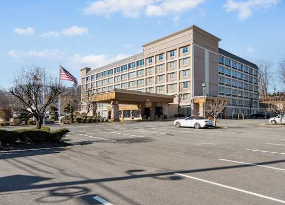 Executive Inn - Fort Lee 1