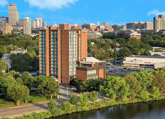 Courtyard by Marriott Boston Cambridge 1