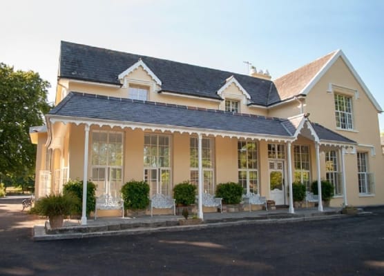 Greenway Manor Hotel 1