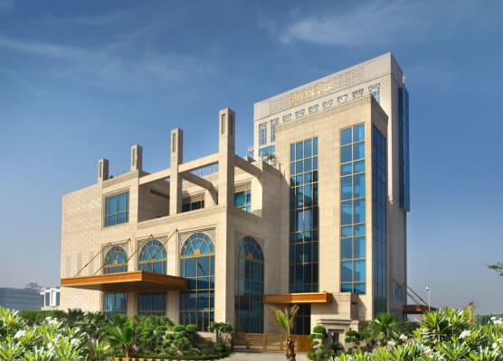 Seven Seas Hotel 1