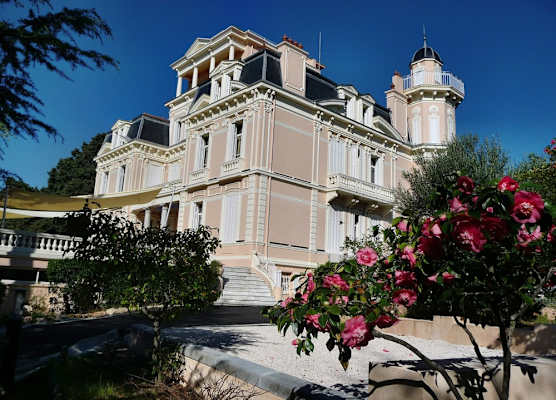 Hotel Les Tourelles 1