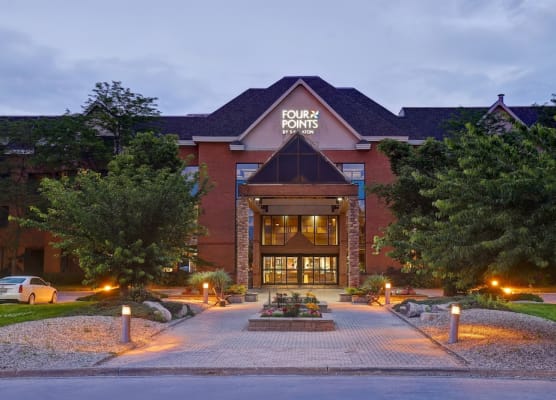 Four Points by Sheraton St. Catharines Niagara Suites 1