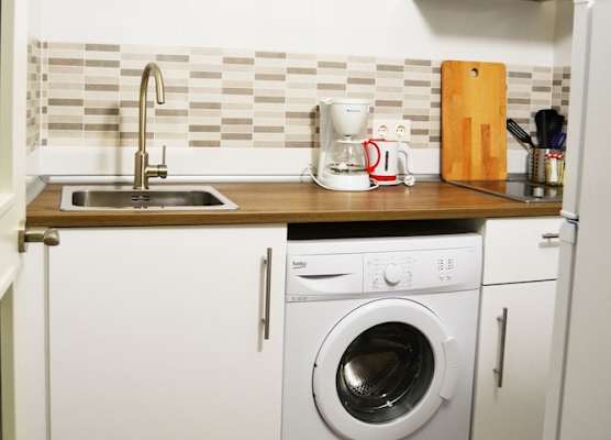Apartamentos GO - Leopoldo Cano Center 1