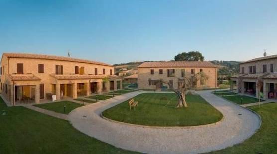 Residence Casale Torrenova al Conero 1