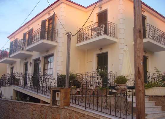 To Kastro 1