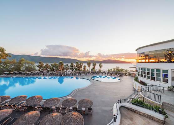 Bodrum Holiday Resort & Spa 1