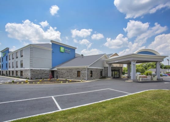 Holiday Inn Express Berea by IHG 1