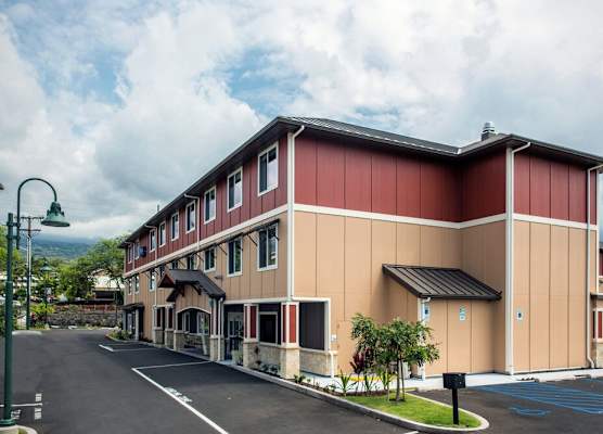 Holiday Inn Express & Suites KAILUA-KONA by IHG 1