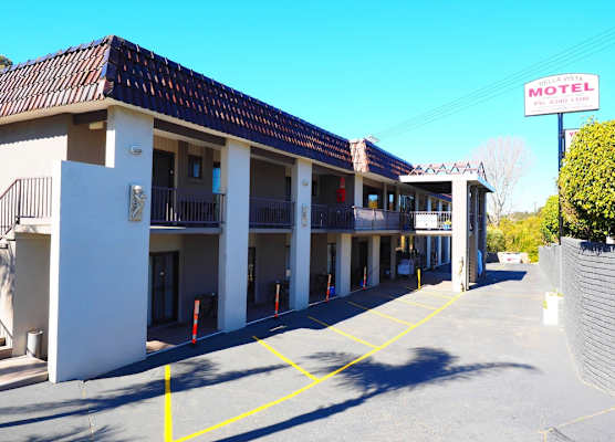 Bella Vista Motel 1
