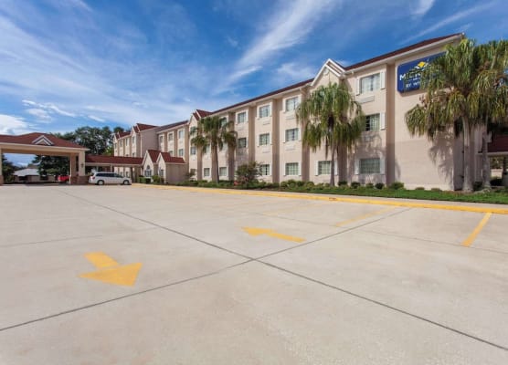 Microtel Inn and Suites by Wyndham - Lady Lake/ The Villages 1