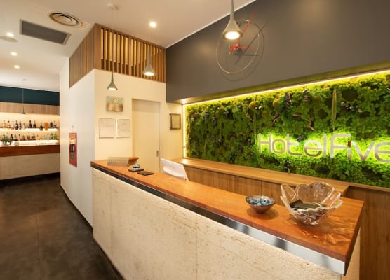 Hotel Five 1