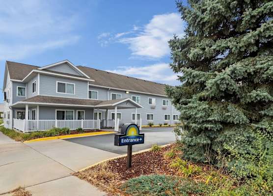 Days Inn by Wyndham Ames 1