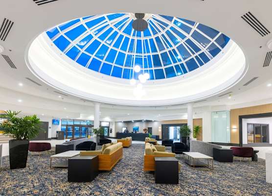 DoubleTree by Hilton Calgary North 1