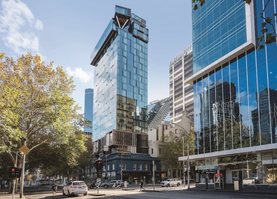 Vibe Hotel Melbourne 1