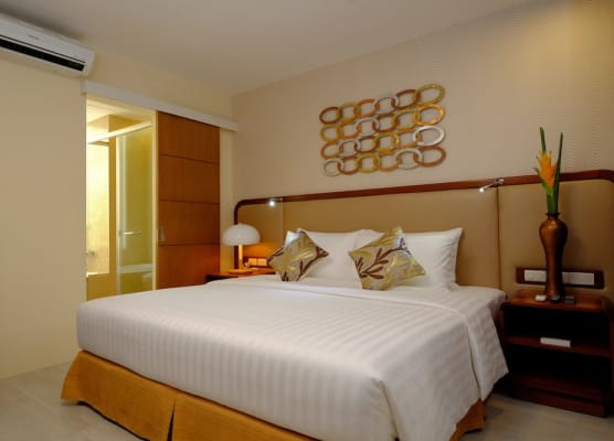 One Central Hotel & Suites 1