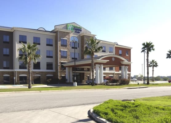 Holiday Inn Express & Suites SEGUIN by IHG 1