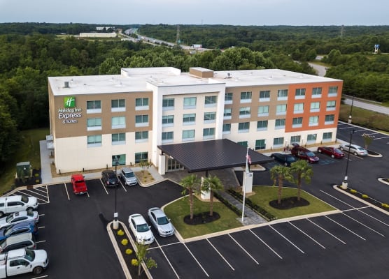 Holiday Inn Express & Suites GREENVILLE S - PIEDMONT by IHG 1