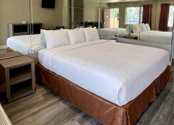 River Inn Motel 1