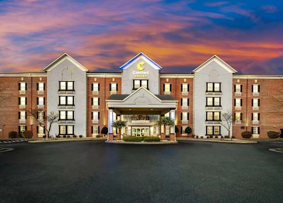 Comfort Suites Newport News Airport 1