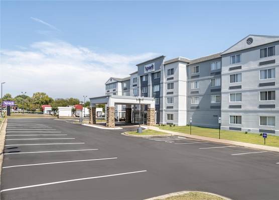 Spark By Hilton Kannapolis 1