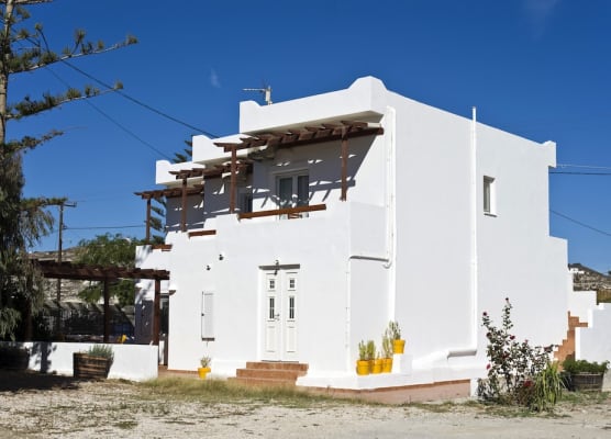 Tsakanos Apartments 1