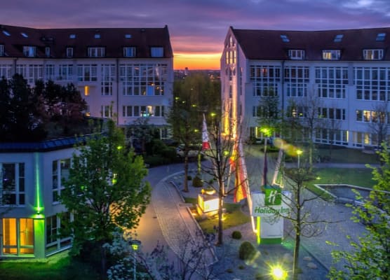 Holiday Inn MUNICH - UNTERHACHING by IHG 1