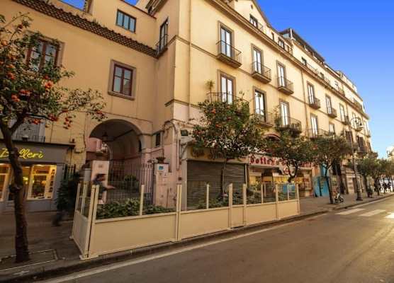 Sorrento Square Suites 1