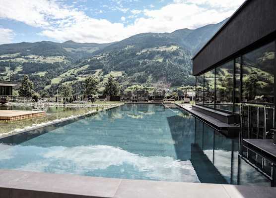 HELD - Hotel & Spa , 4 Sterne Superior, Zillertal 1