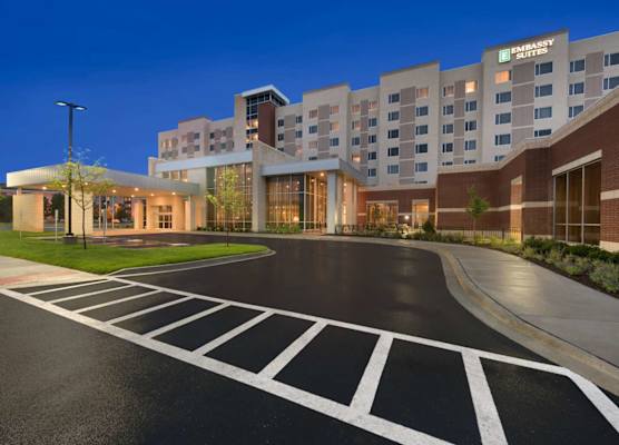 Embassy Suites by Hilton Chicago Naperville 1