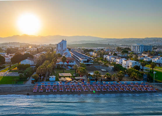 Sentinus Beach Hotel 1