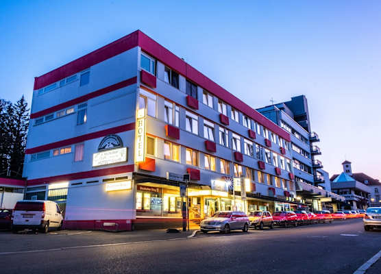 Hotel & Restaurant Knote 1