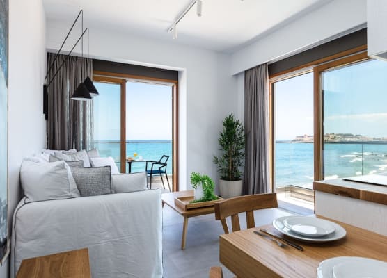 North Coast Seaside Suites 1