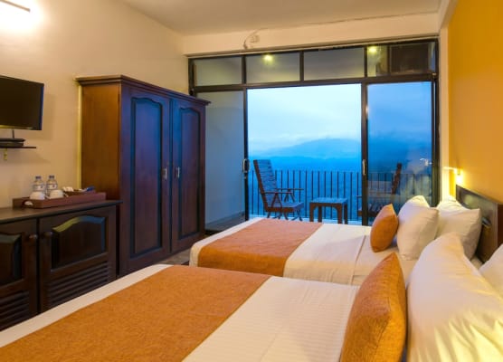 Ceyloni Panorama Resort 1
