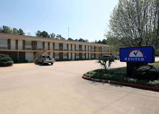 Country Side Inn 1