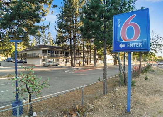 Motel 6-Big Bear Lake, CA 1