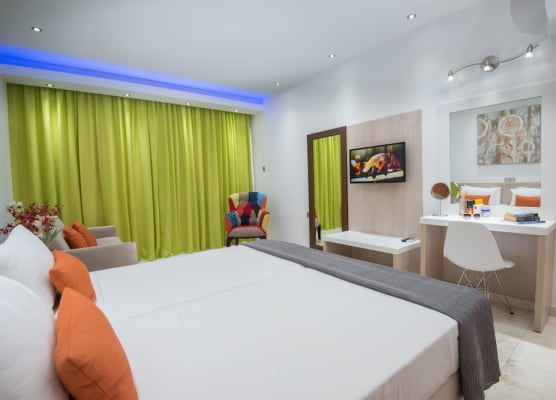 Loutsiana Deluxe Apts 1