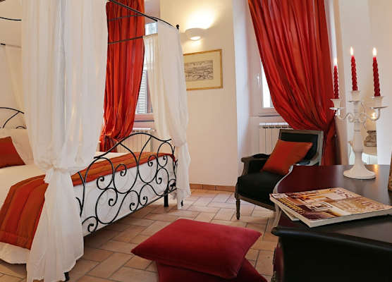 Madonna de' Monti Suites 1