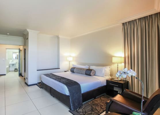Blue Waters Hotel 1