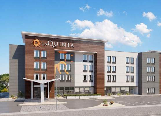 La Quinta Inn & Suites by Wyndham Roanoke Hollins/I-81 1
