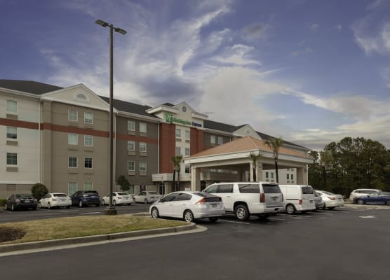 Holiday Inn Express MYRTLE BEACH-BROADWAY@THE BCH by IHG 1