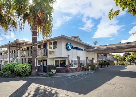 Best Western Shadow Inn 1