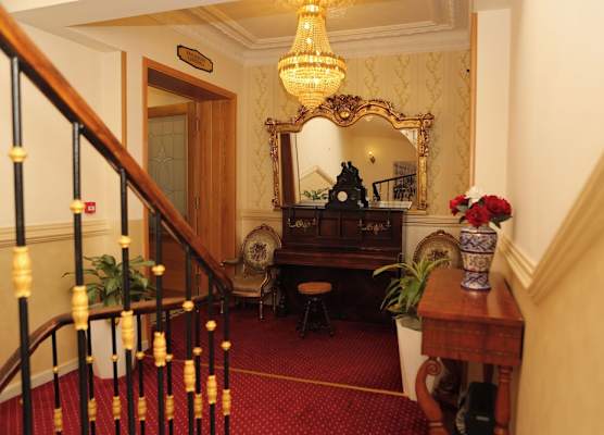 Hotel de letoile 1