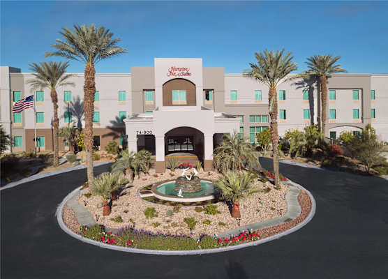 Hampton Inn & Suites Palm Desert 1