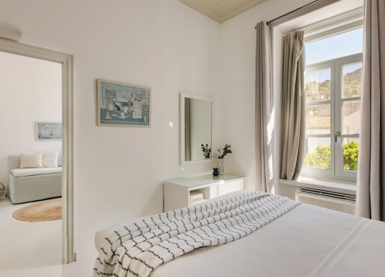 Hydra Hotel 1